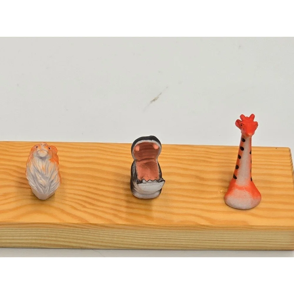 Rare Kikkerland Pack Rack Animal Jewelry Organizer Steph Mantis Safari Wall Hook